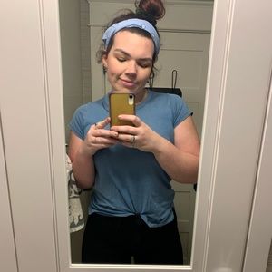 Meet your Posher, Olivia